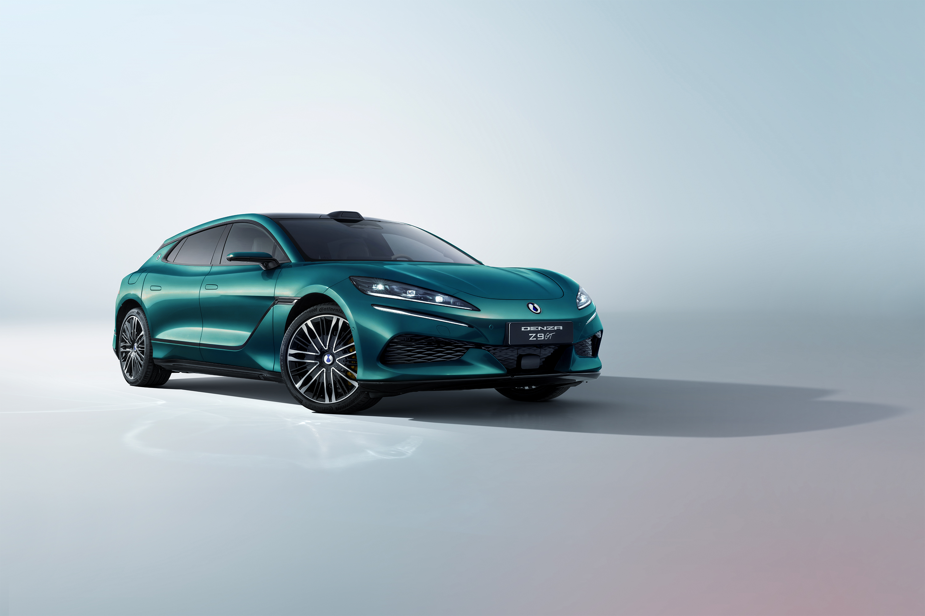 DENZA Z9GT